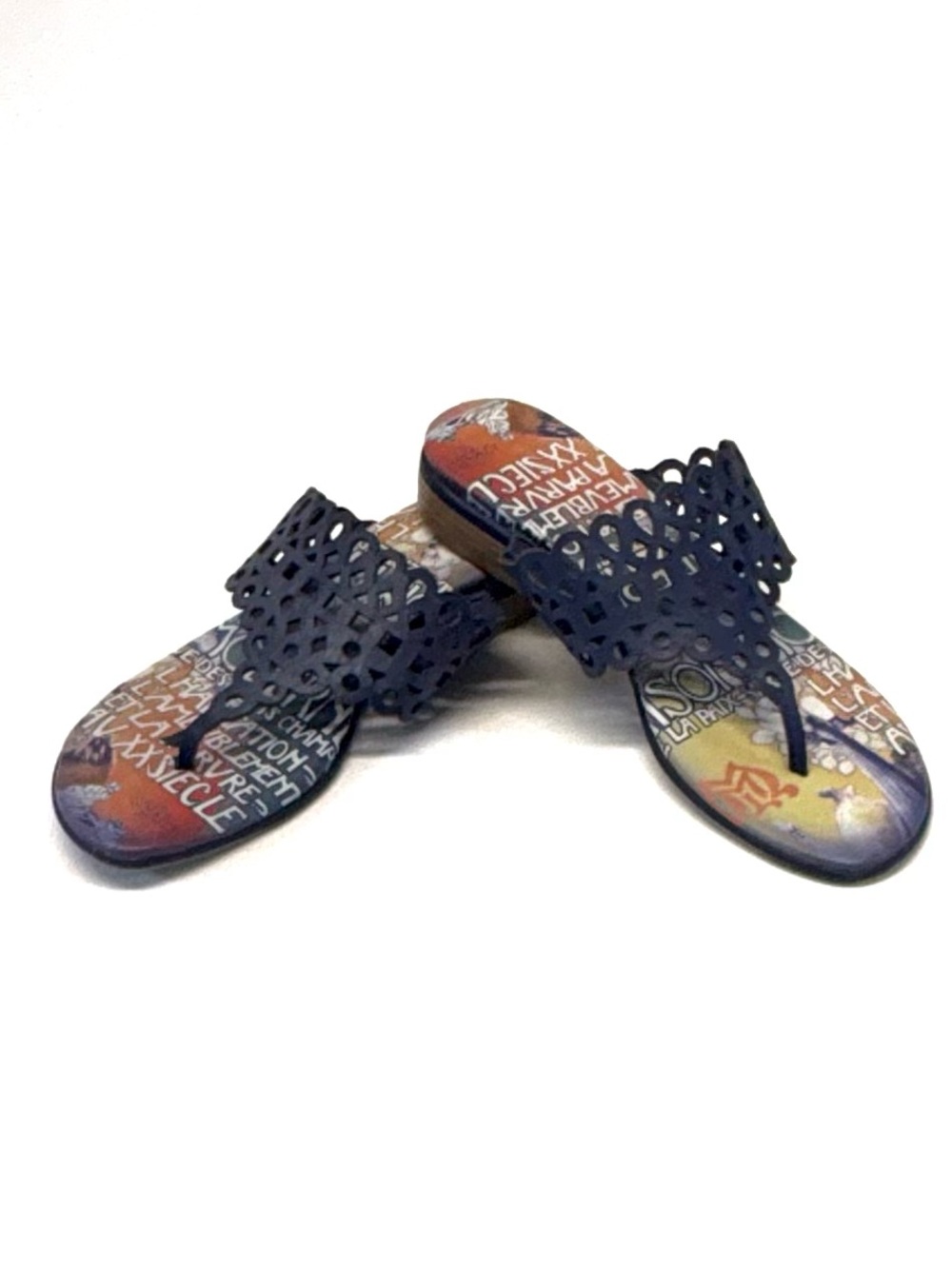 ICON Dottie Navy Laser Cut Leather Art Thong Sandals Size 8